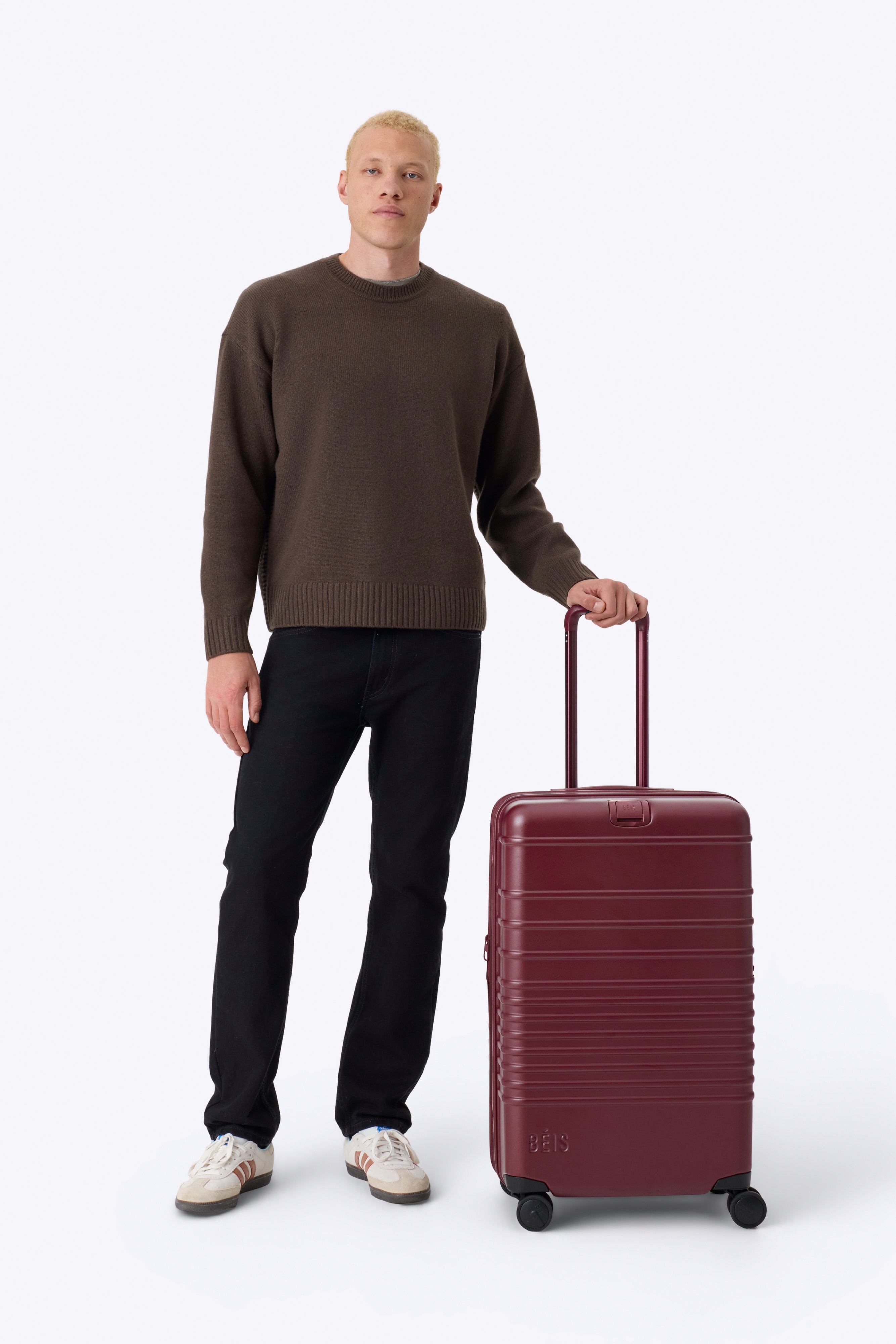 The Medium Check-In Roller in Burgundy