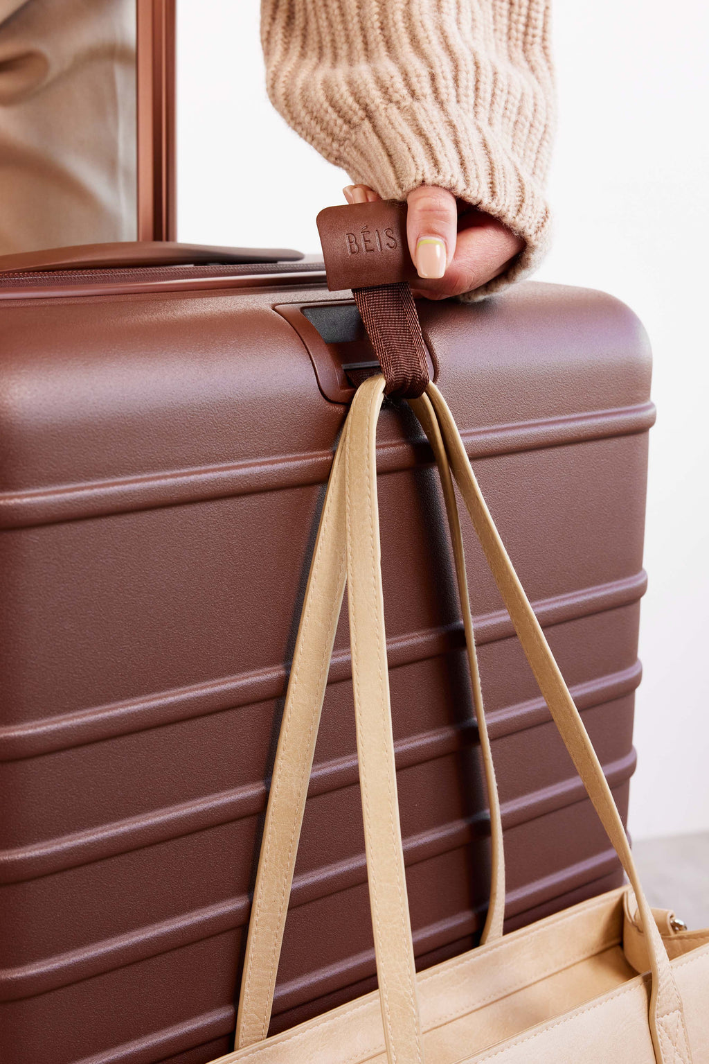 Resale The Large Check-In Roller in Maple