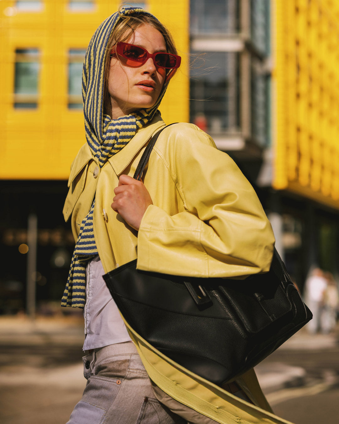 LONDON FASHION WEEK RED CARPET READY TOTE