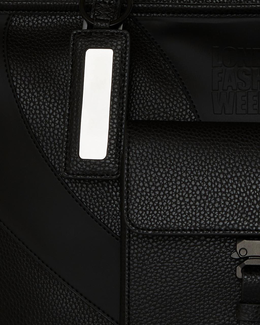 LONDON FASHION WEEK RED CARPET READY TOTE