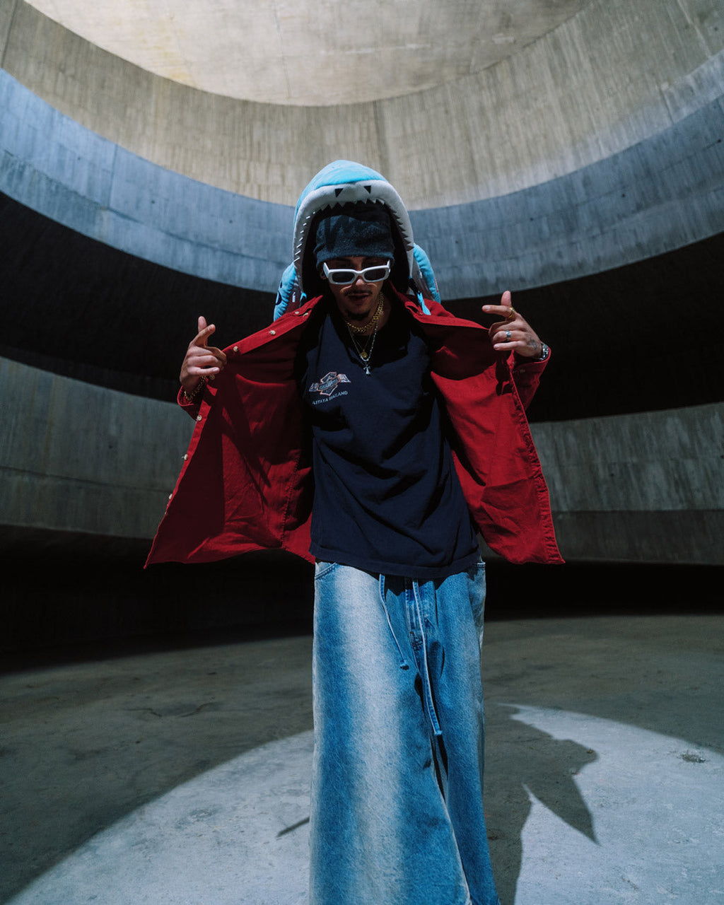 STUFFED SAVAGE HOODY BACKPACK SHARK